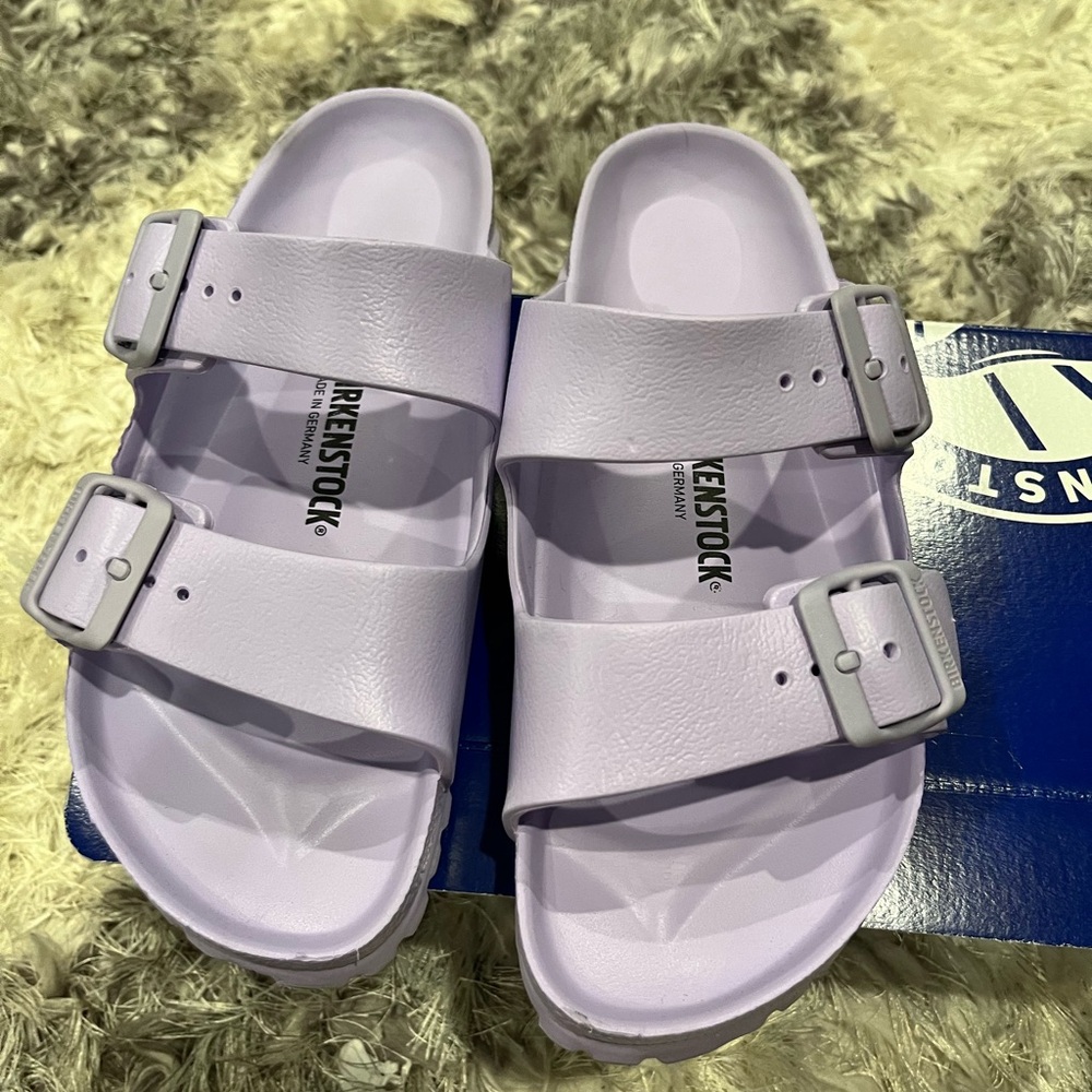 Birkenstock women size 7